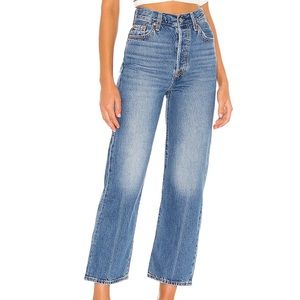 Levi’s Ribcage Straight Jeans